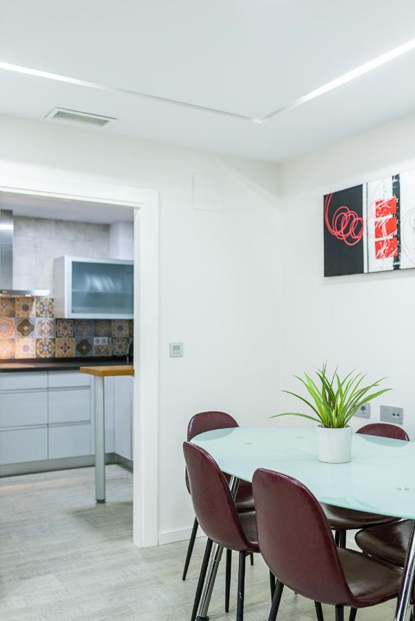 Moderno Apartamento Centro Гранада Екстер'єр фото