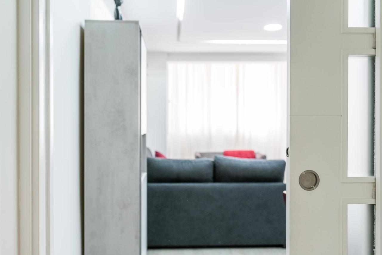Moderno Apartamento Centro Гранада Екстер'єр фото