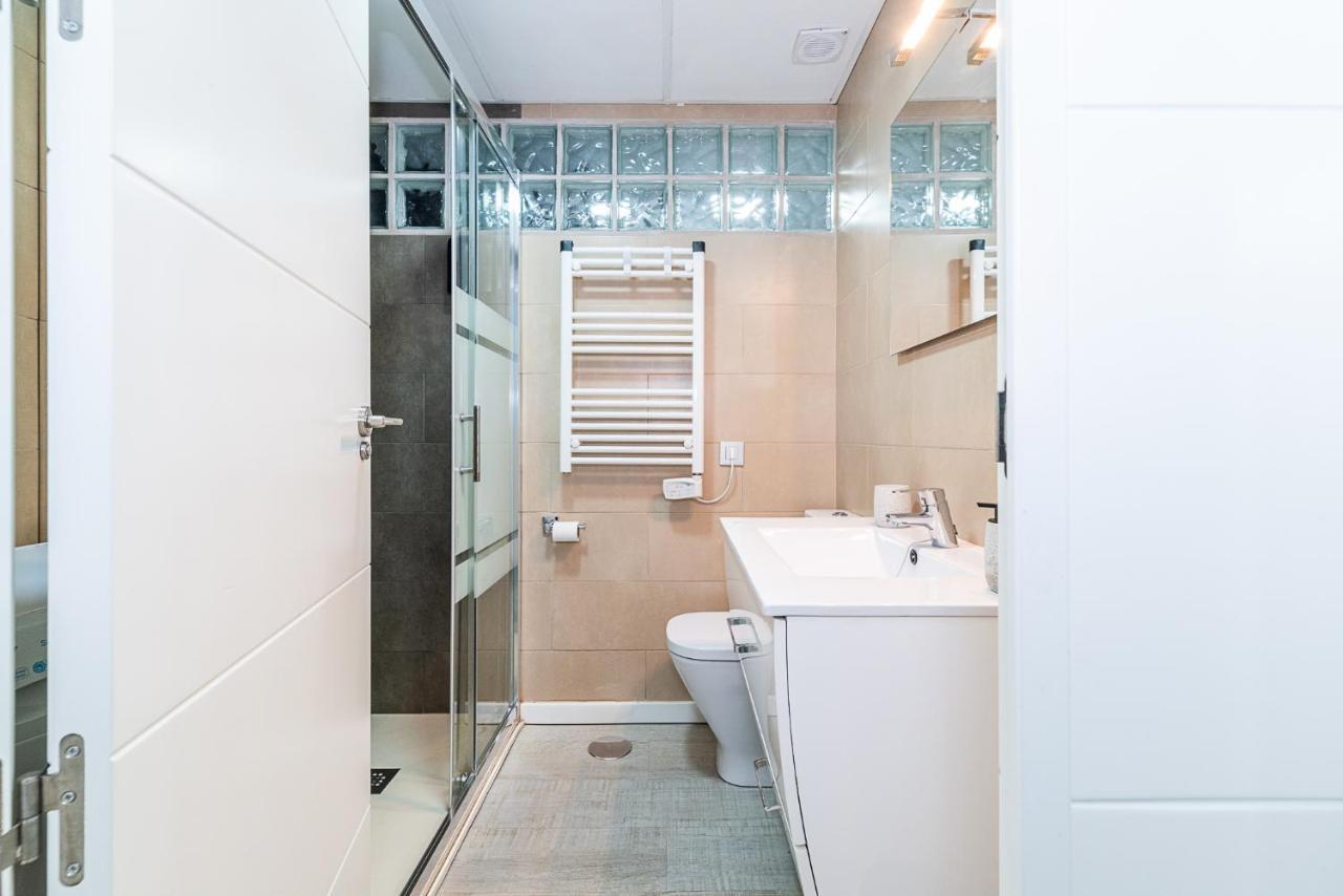 Moderno Apartamento Centro Гранада Екстер'єр фото