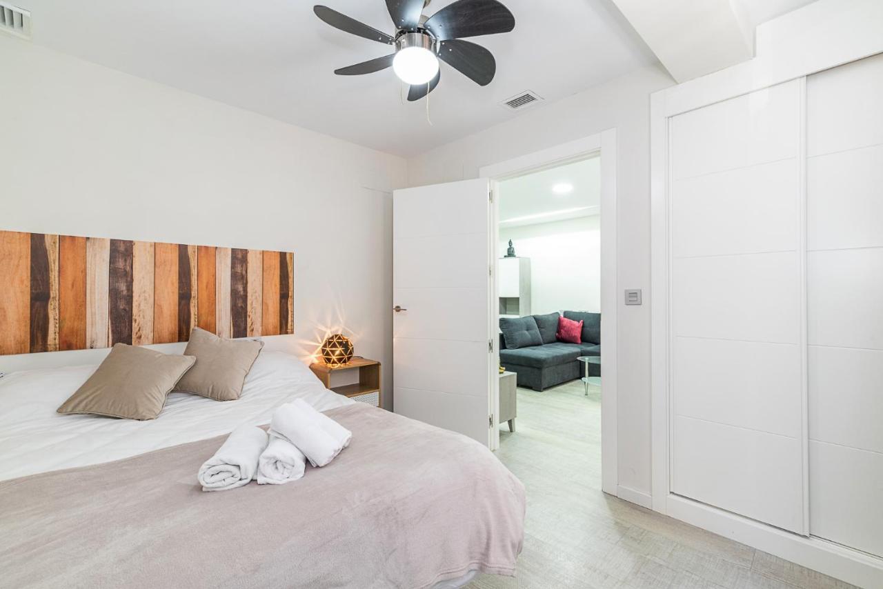 Moderno Apartamento Centro Гранада Екстер'єр фото