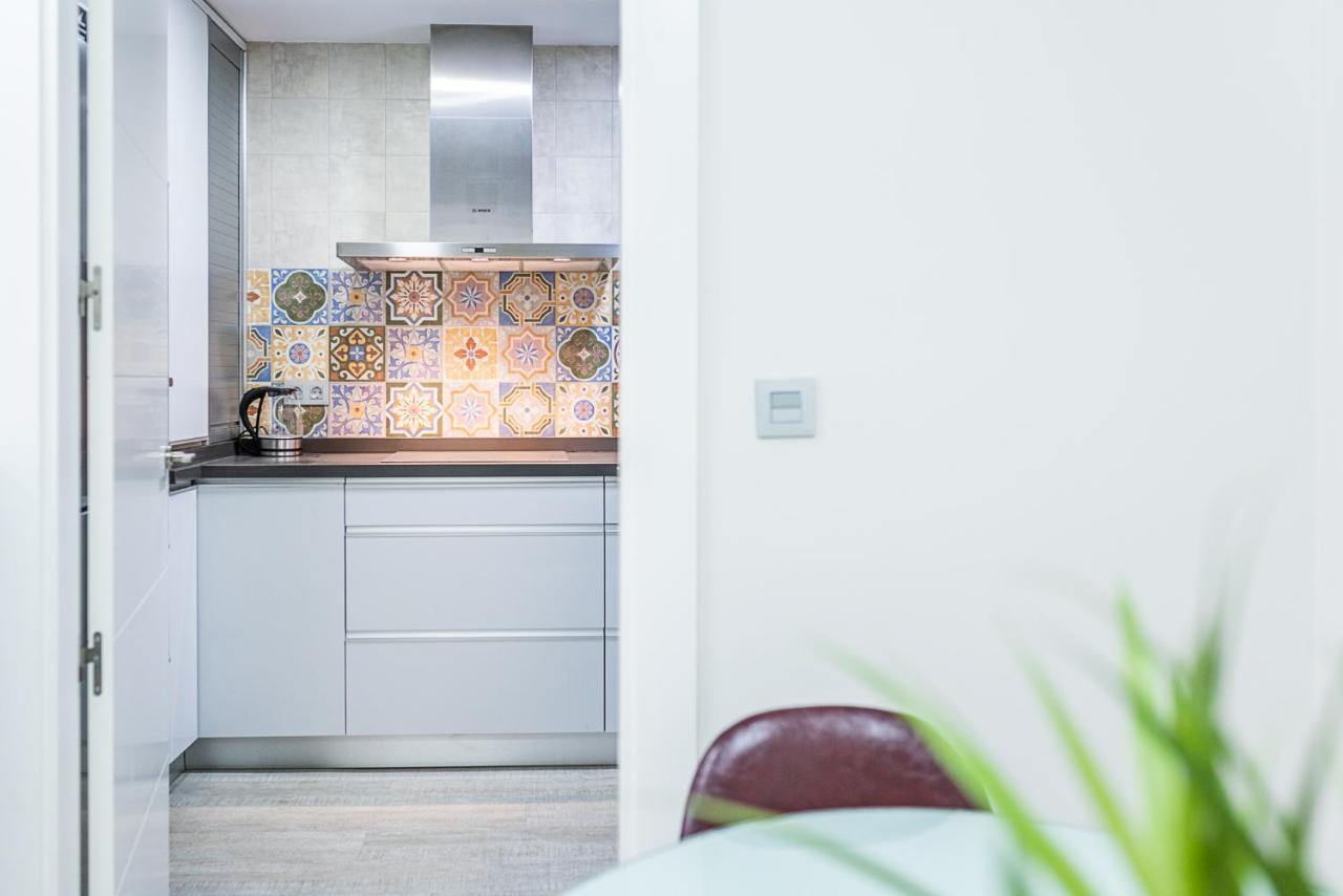 Moderno Apartamento Centro Гранада Екстер'єр фото
