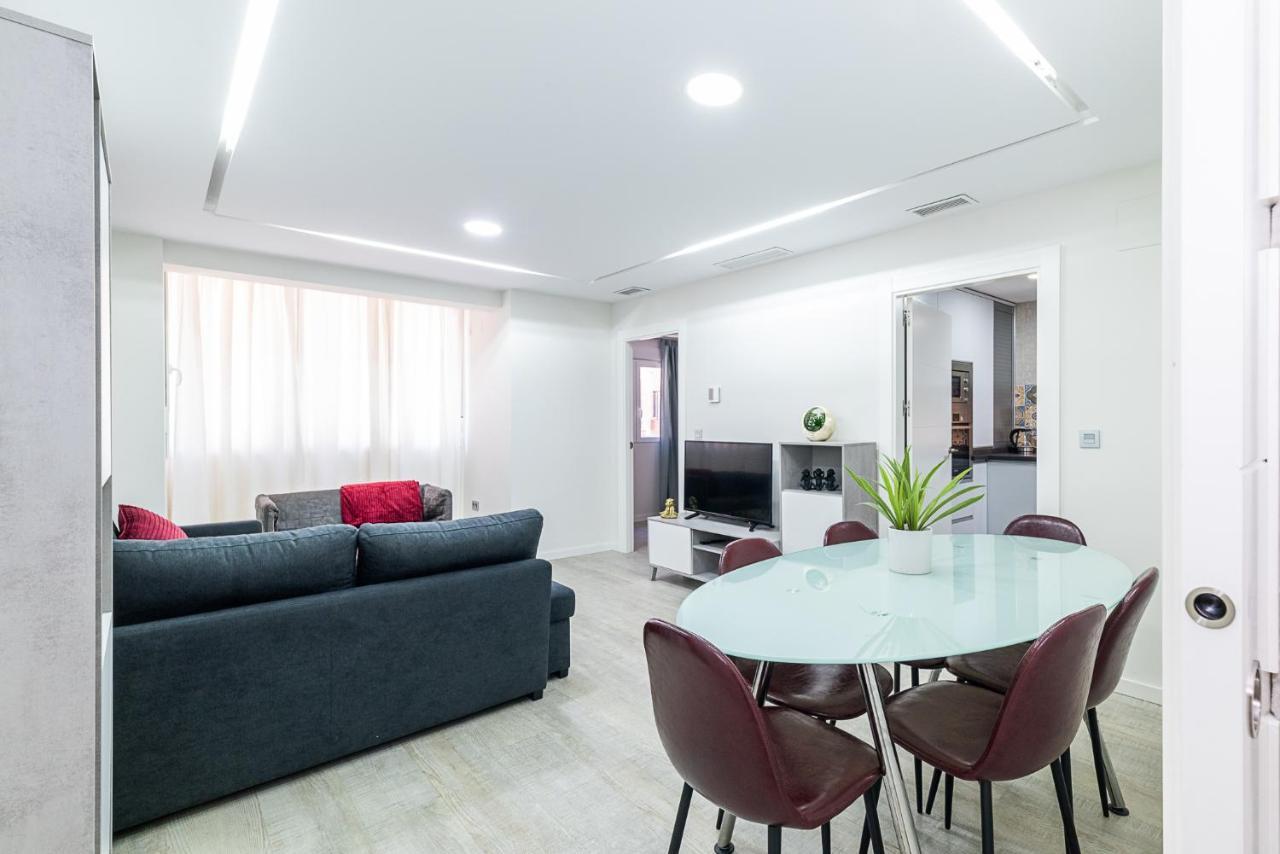 Moderno Apartamento Centro Гранада Екстер'єр фото
