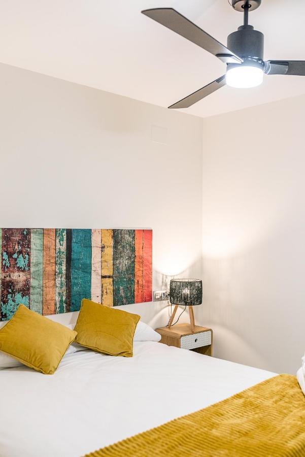 Moderno Apartamento Centro Гранада Екстер'єр фото