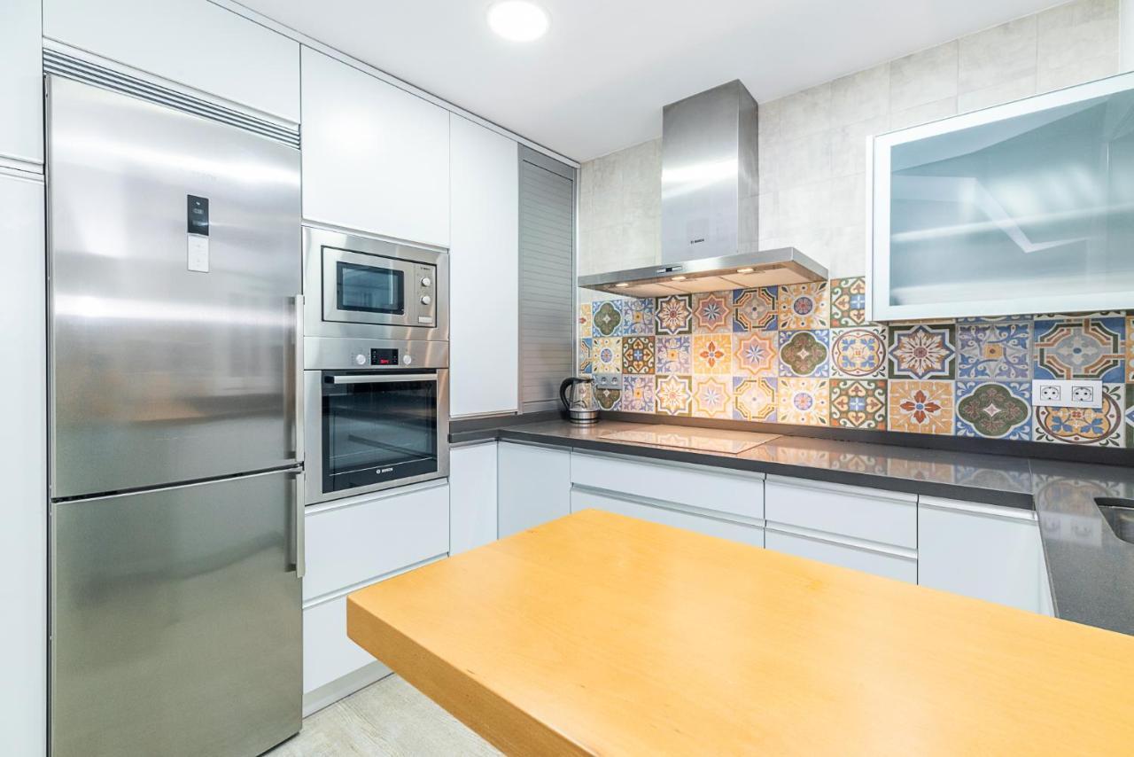 Moderno Apartamento Centro Гранада Екстер'єр фото
